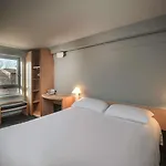 Hotel Ibis Centre - La Cité 3*