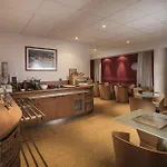 Ibis Centre - La Cité 3*