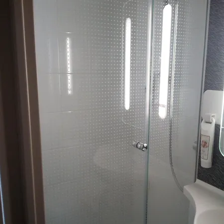 Отель Ibis Centre - La Cite Каркассон