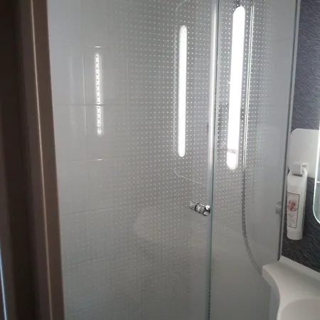 Ibis Centre - La Cite 3*