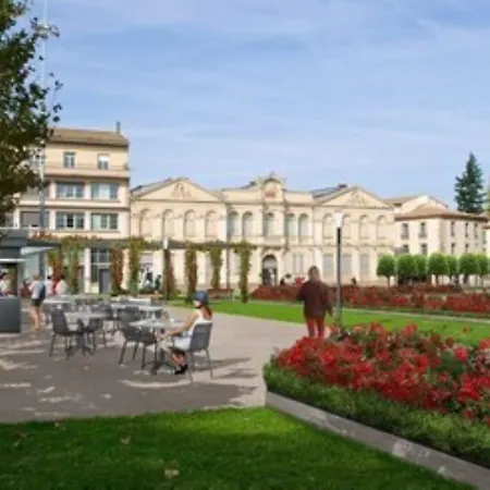 Ibis Centre - La Cite Отель Каркассон