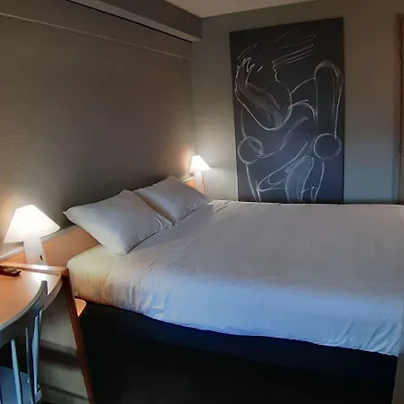 Ibis Centre - La Cite 酒店