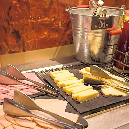 Hotel Ibis Centre - La Cite 3*