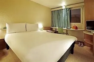 Hotel Ibis Centre - La Cite