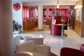 Ibis Centre - La Cite Hotel 3*