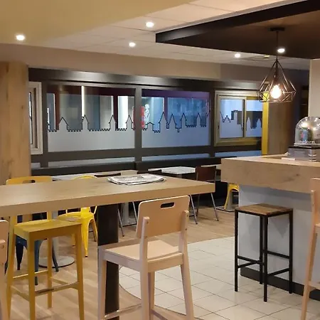 Ibis Centre - La Cite فندق 3*
