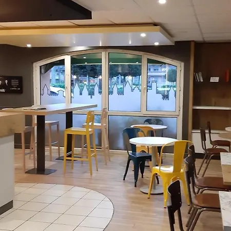 Ibis Centre - La Cité 3*