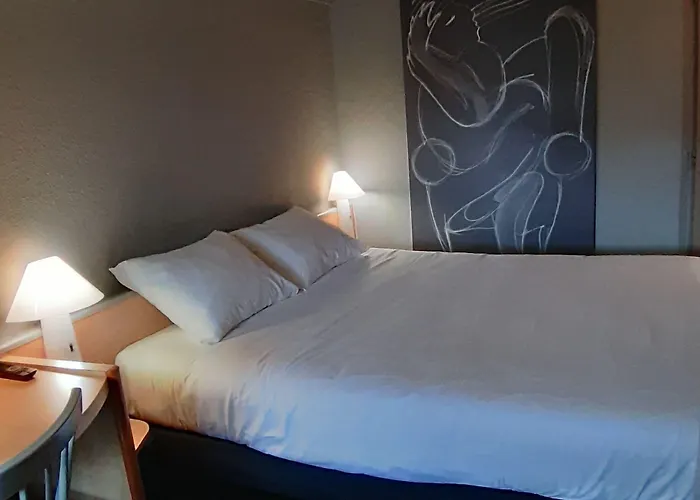 Ibis Centre - La Cité Hotel