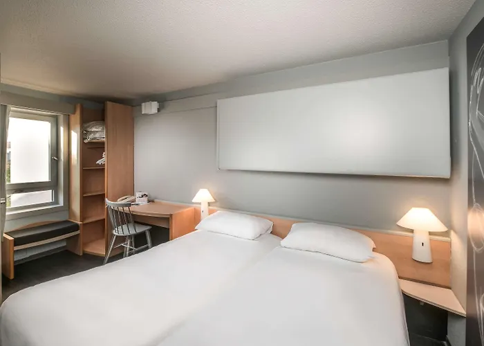 Ibis Centre - La Cité Hotel Carcassonne